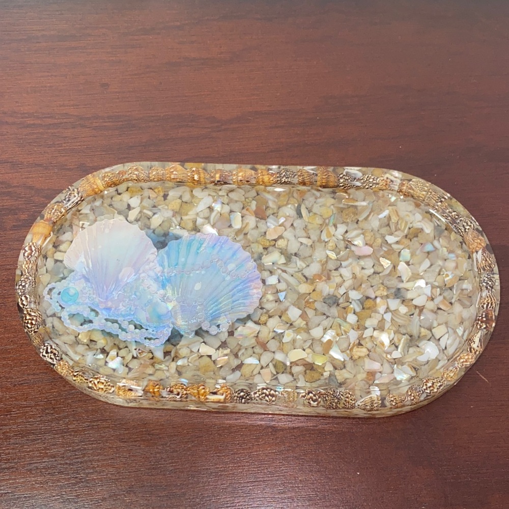 Elegant Seashell Resin Tray